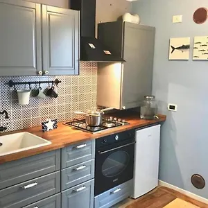  Apartment Blue George Italy