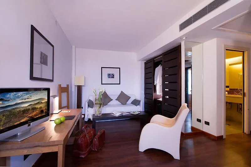 ראדה אין קיאנטי Cdh Hotel Radda  ראדה אין קיאנטי